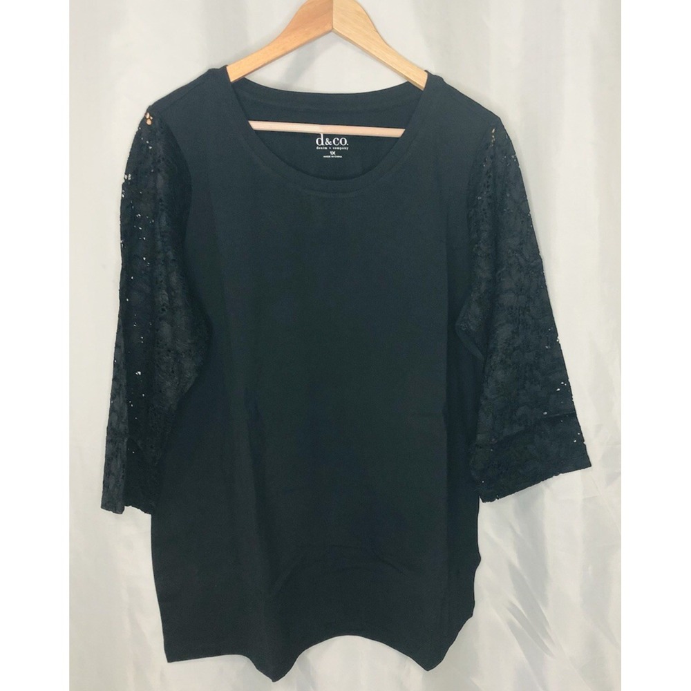 D & CO. Woman Sz 1X Black/Black Lace Sleeve 3/4 sleeve Top Round Neck NEW IN BAG